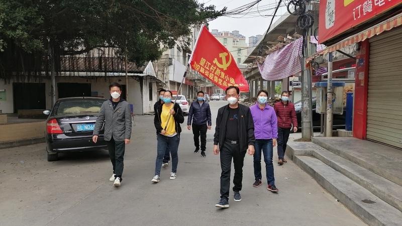 学生视角下的超市演变，从泡面时代到商业空间重塑之旅