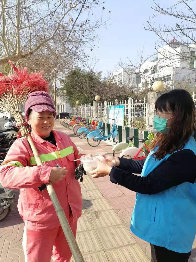 冬至饺子盛宴，骑手的美食挑战