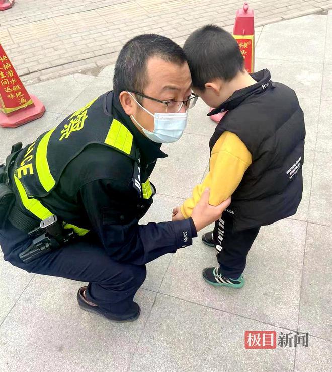 两岁孩童酒店突发高烧，保安与责任的考验时刻