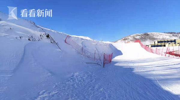 张家口云顶滑雪场发生游客坠落事故，滑雪安全引关注