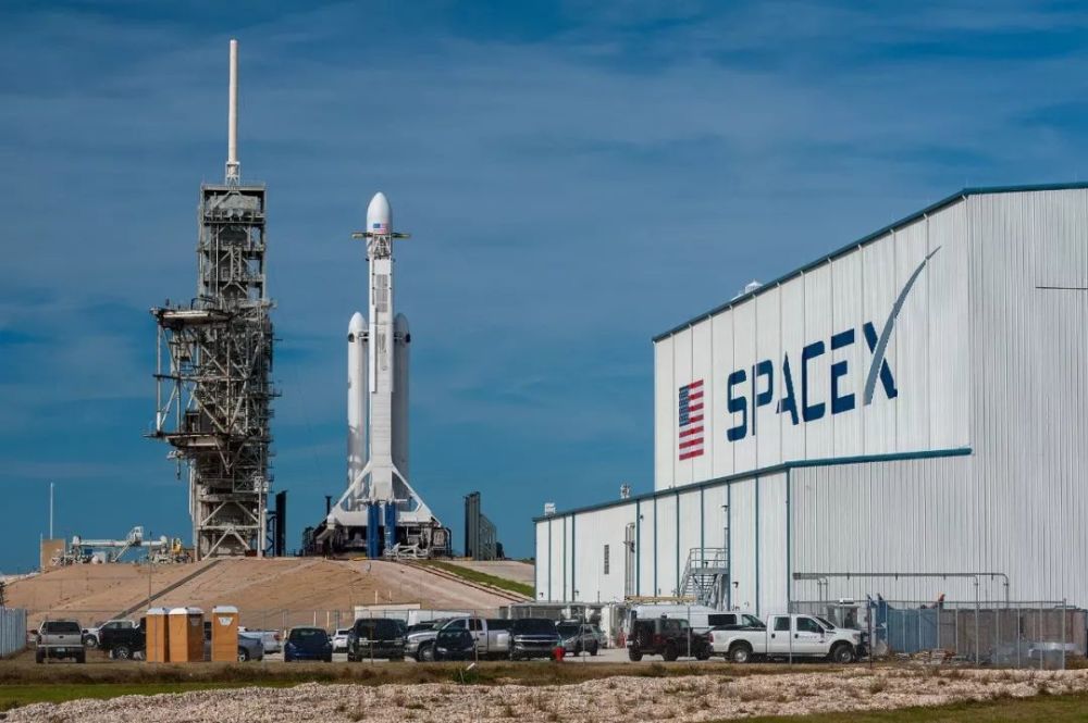 马斯克SpaceX公司V3卫星外星级技术对国内市场的影响深度研究