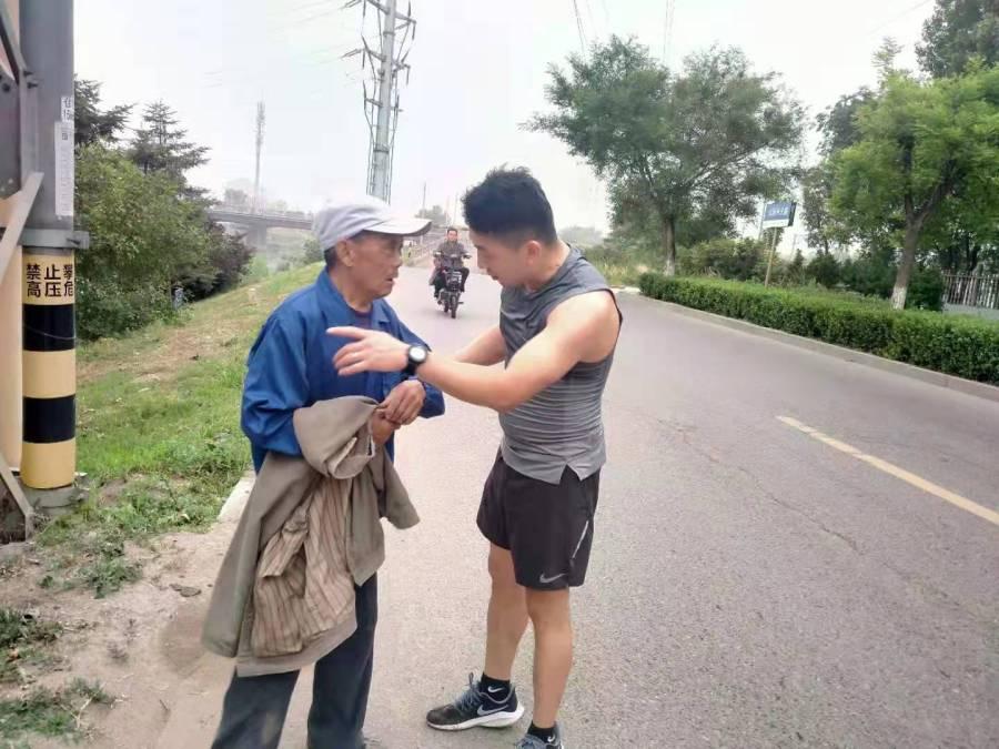 酒后驾驶悲剧，父亲酒后驾驶三轮车载儿女失事落水沟