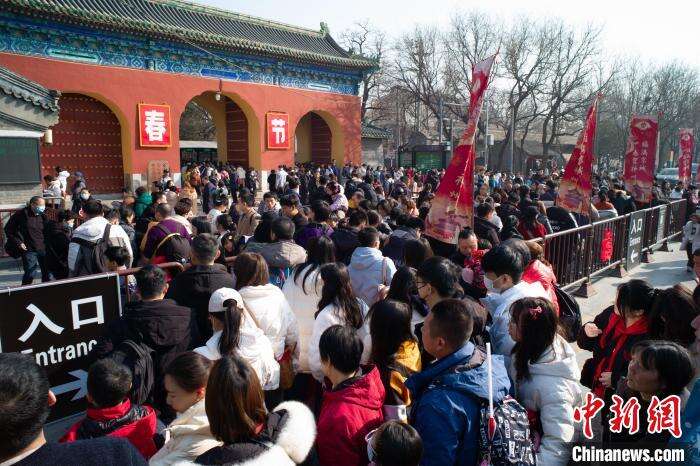 北京春节旅游热潮揭秘，文化魅力带动前十景区火爆接待