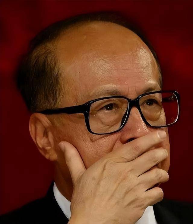 调查李嘉诚出售港口?外交部回应